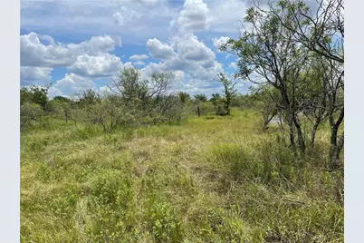 9025 Burklund Farms Road, Del Valle, TX 78617 - Photo 3