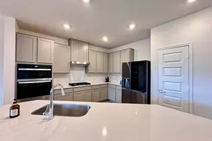 1709 River Plateau Dr, Leander, TX 78641 - Photo 5