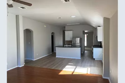 18704 Dry Pond Drive, Pflugerville, TX 78660 - Photo 9