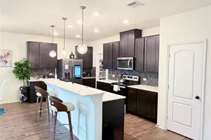 1009 Brambles Dr, Georgetown, TX 78626 - Photo 9