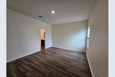 228 Gabriels Bluff Drive, Georgetown, TX 78626 - Photo 13