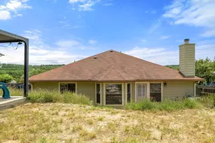 714 Newport Dr, Briarcliff, TX 78669 - Photo 23