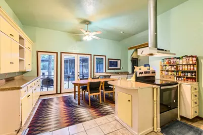 200 Woodlands Drive, Bastrop, TX 78602 - Photo 13