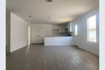 7102 Satellite Way, San Antonio, TX 78252 - Photo 5