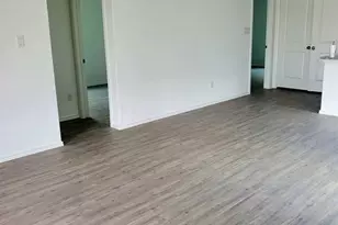 7102 Satellite Wy, San Antonio, TX 78252 - Photo 11