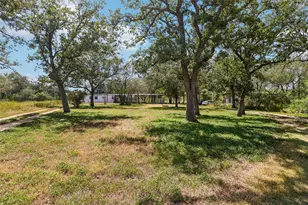 716 W County Road 109 Rd, Leesville, TX 78122 - Photo 5