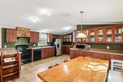 716 W County Road 109 Road, Leesville, TX 78122 - Photo 11