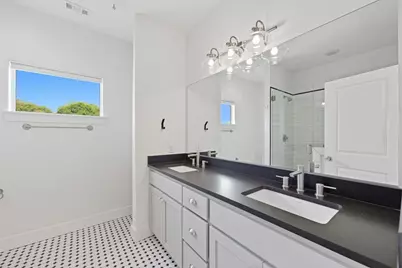 1010 Muse Lane #15, Austin, TX 78702 - Photo 13