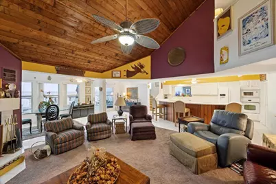 251 Isles End Road, Galveston, TX 77554 - Photo 7