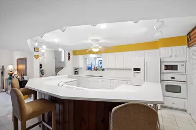 251 Isles End Road, Galveston, TX 77554 - Photo 11