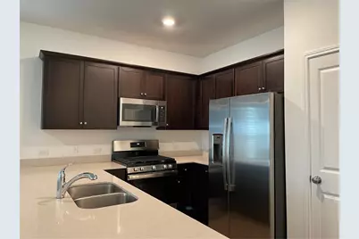 2621 Entrada Tranquila Way, Pflugerville, TX 78660 - Photo 7