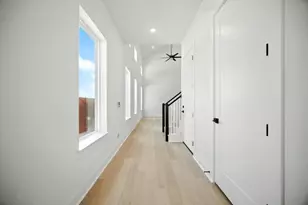 12105 Cearley Dr, Austin, TX 78758 - Photo 13