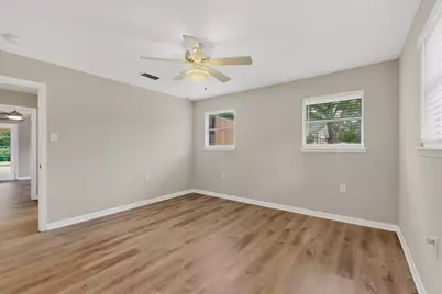 11903 Mustang Chase, Austin, TX 78727 - Photo 19