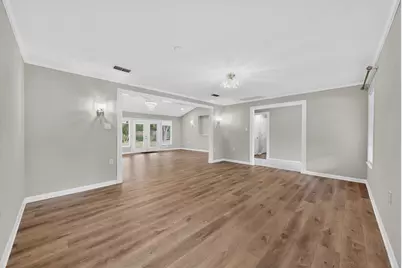 11903 Mustang Chase, Austin, TX 78727 - Photo 7