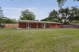 11903 Mustang Chase, Austin, TX 78727 - Photo 31
