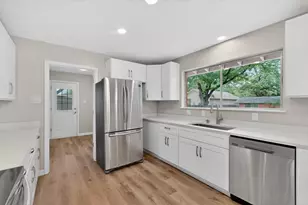 11903 Mustang Chase, Austin, TX 78727 - Photo 11
