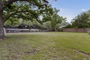11903 Mustang Chase, Austin, TX 78727 - Photo 37