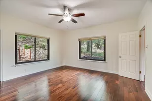 105 Fallbrook Ct, Lakeway, TX 78734 - Photo 13