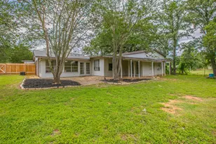 251 Cool Water Dr, Bastrop, TX 78602 - Photo 25