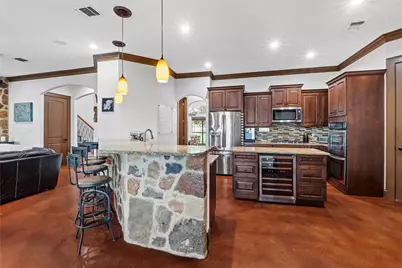 8211 Moon Rise Trail, Jonestown, TX 78645 - Photo 13