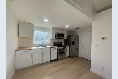 1403 Newfield Lane #B, Austin, TX 78703 - Photo 5