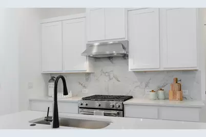 604 Grapeleaf Drive, Lakeway, TX 78738 - Photo 7