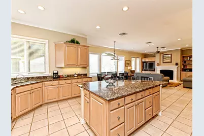 8212 Barton Club Drive #11-5, Austin, TX 78735 - Photo 9