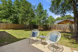 2704 Jorwoods Dr, Austin, TX 78745 - Photo 25