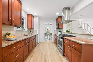 2704 Jorwoods Dr, Austin, TX 78745 - Photo 11