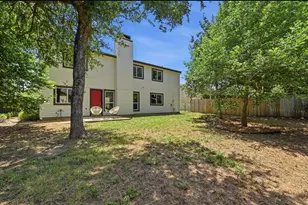 2704 Jorwoods Dr, Austin, TX 78745 - Photo 33