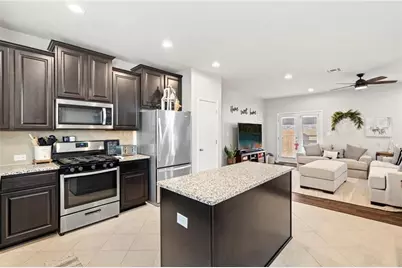 504 Cinnamon Teal Lane, Leander, TX 78641 - Photo 9