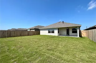 577 Elm Green St, Hutto, TX 78634 - Photo 25