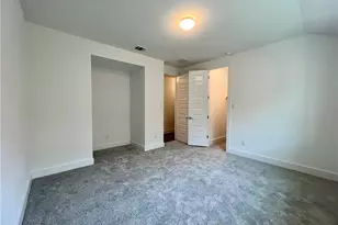 577 Elm Green St, Hutto, TX 78634 - Photo 13