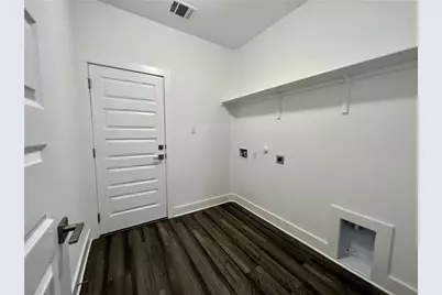 577 Elm Green Street, Hutto, TX 78634 - Photo 17