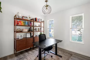 6305 Craigwood Cir, Austin, TX 78725 - Photo 23