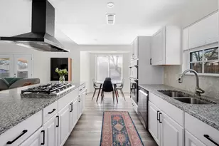 6305 Craigwood Cir, Austin, TX 78725 - Photo 15