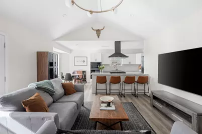 6305 Craigwood Circle, Austin, TX 78725 - Photo 5