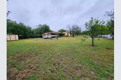 808 Montopolis Drive, Austin, TX 78741 - Photo 13