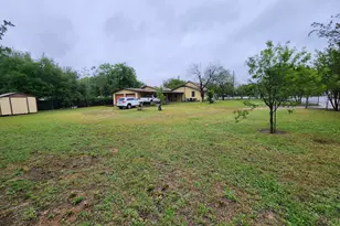 808 Montopolis Dr, Austin, TX 78741 - Photo 13