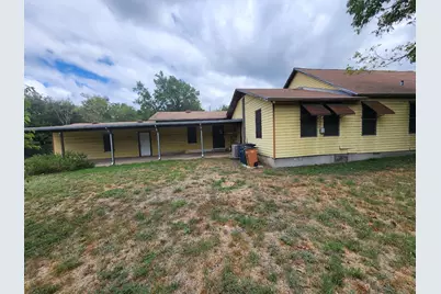 808 Montopolis Drive, Austin, TX 78741 - Photo 9