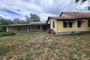 808 Montopolis Dr, Austin, TX 78741 - Photo 9