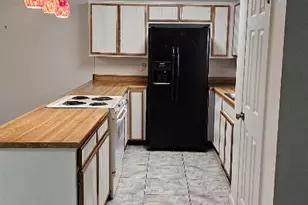 170 Interstate Dr, Buda, TX 78610 - Photo 3