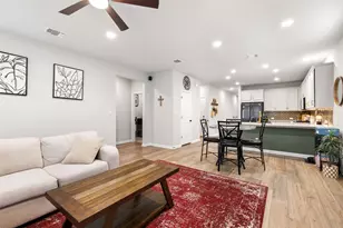 117 Marvins Bnd, Georgetown, TX 78626 - Photo 11