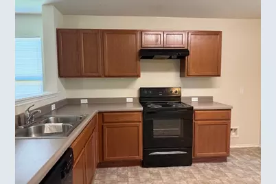 5717 Levenwood Lane, Austin, TX 78724 - Photo 5