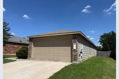 5717 Levenwood Lane, Austin, TX 78724 - Photo 3