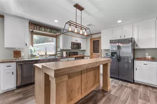 345 Co Rd 136C, Kingsland, TX 78639 - Photo 9