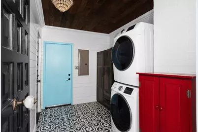 2403 Little John Lane, Austin, TX 78704 - Photo 19