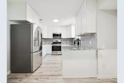 7302 Meadowood Drive, Austin, TX 78723 - Photo 13