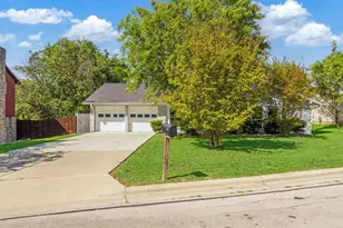 7302 Meadowood Dr, Austin, TX 78723 - Photo 3