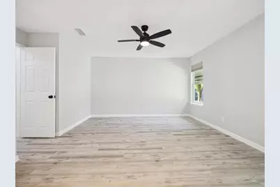 7302 Meadowood Drive, Austin, TX 78723 - Photo 17
